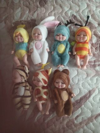 Oferta 7 mini muñecos reborn