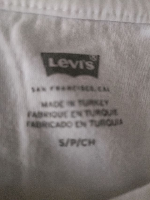 Camiseta Levi's - 100% algodón