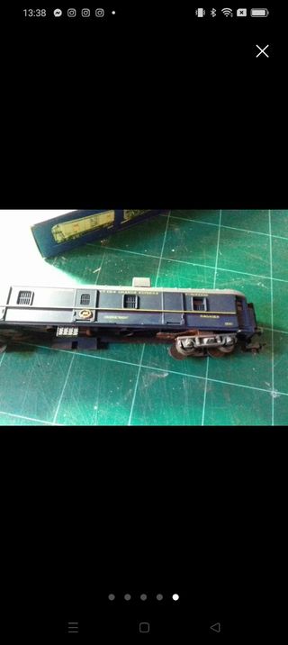 Vagón tren eléctrico antiguo