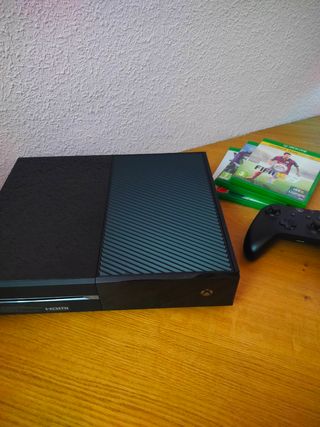 Xbox One + 3 juegos + mando