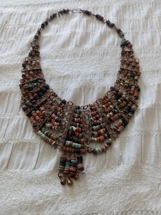 Collar artesanal abalorios