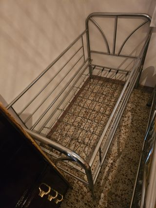 Variedad de muebles