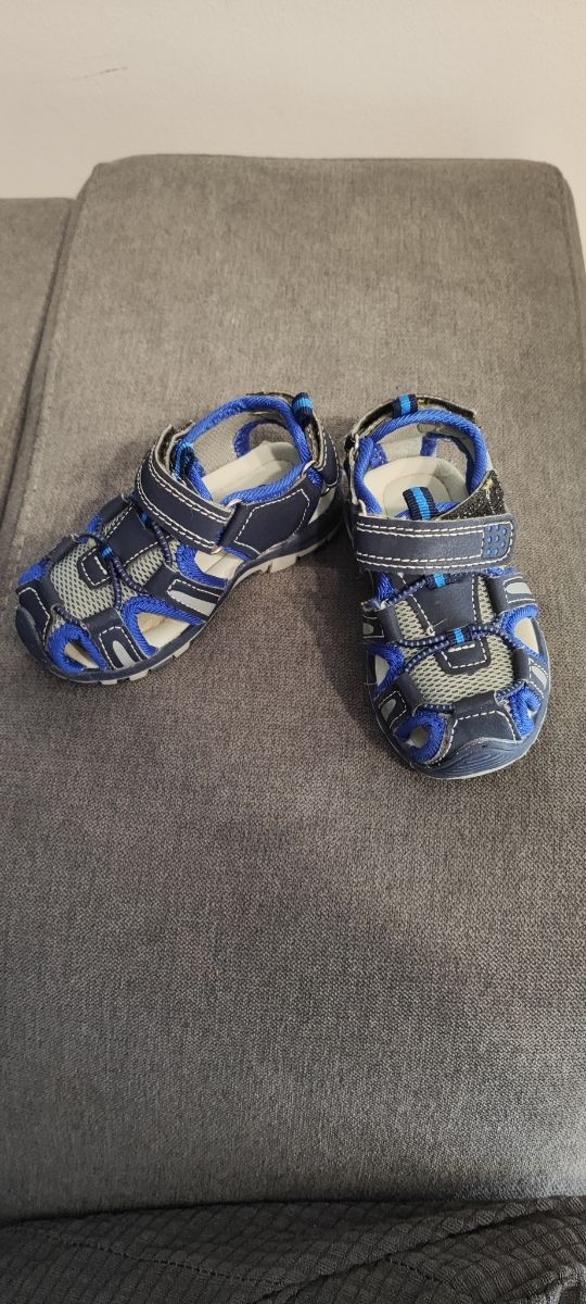 Sandalias niño talla 20