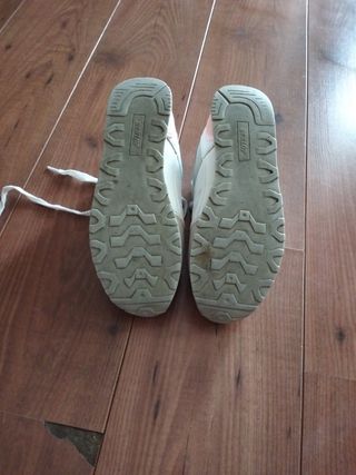 Zapatillas Dunlop urbanas mujer beige-blanco