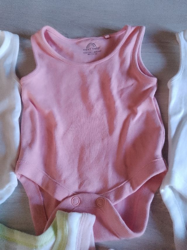 7 body neonata senza maniche