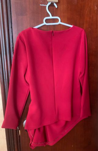 Blusa roja elegante - NUEVA