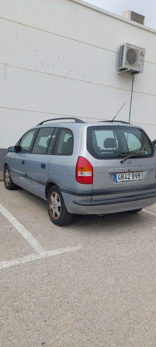 Opel Zafira 2001