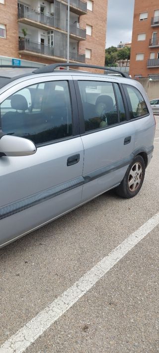 Opel Zafira 2001