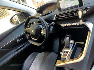Peugeot 3008 2019