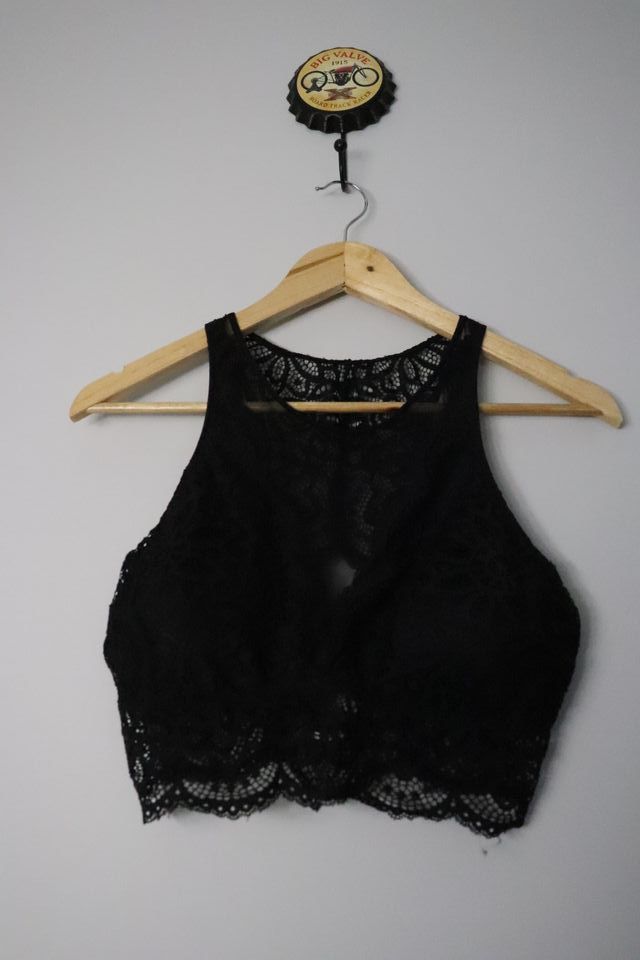 Top negro encaje
