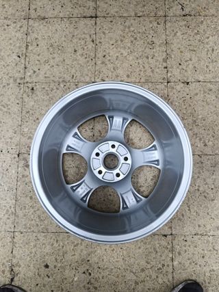 Llanta aluminio Golf 5 GTI