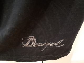 Camiseta Desigual negra - Talla S