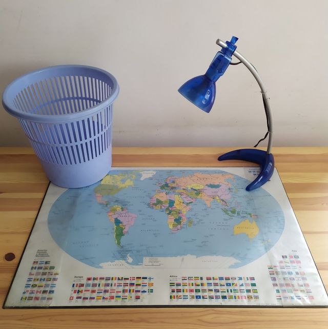 Set per scrivania: Lampada ikea cestino tappeto