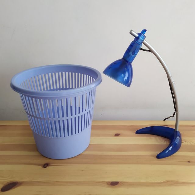 Set per scrivania: Lampada ikea cestino tappeto