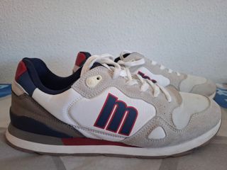 Zapatillas Mtng 42 - Grises y Blancas