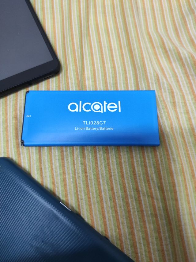 Alcatel móvil azul - Android Go