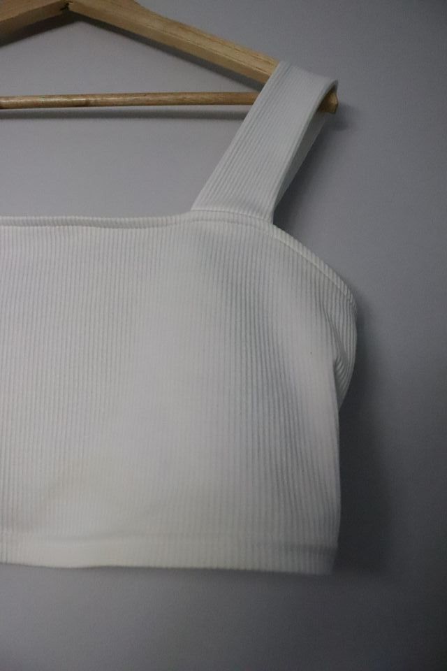 Top blanco HM - Tirantes