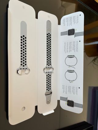 Apple Watch Nike Series 6 - Plata/Blanco