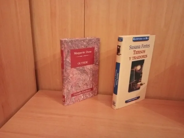 1 € Escritoras de hoy