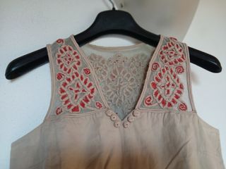 Vestito estivo beige