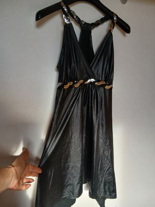 Top nero paillettes argento in larice 