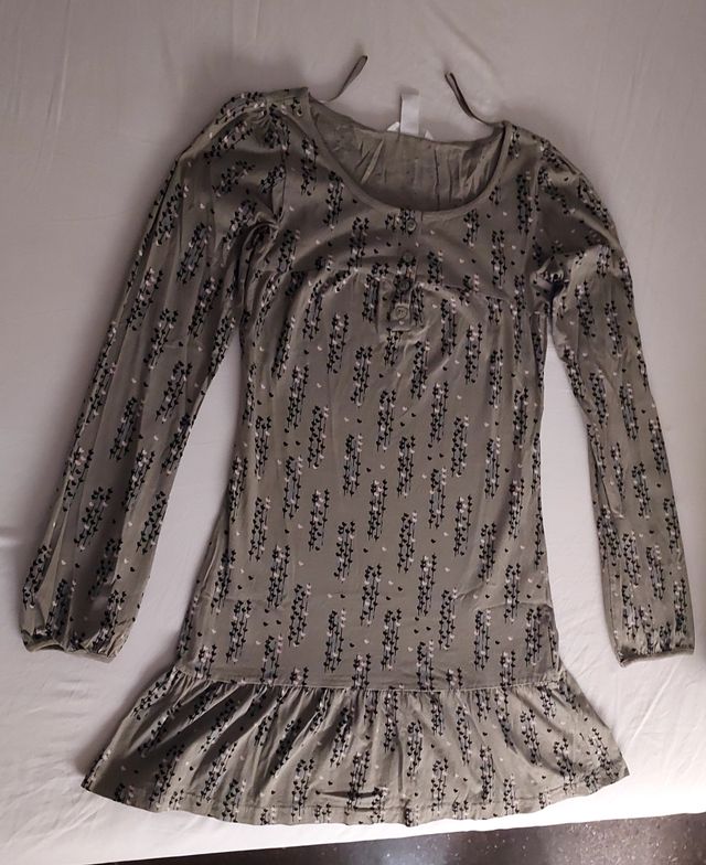 Vestido niña verde oliva estampado