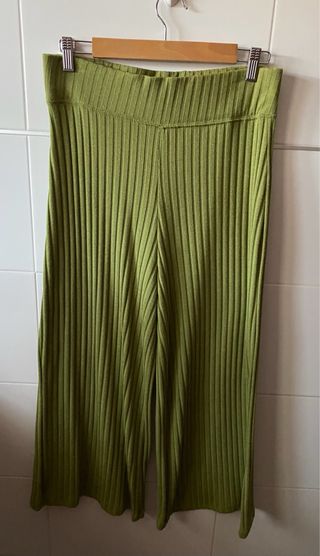 PANTALÓN CULOTTE STRADIVARIUS TALLA L