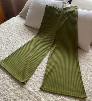 PANTALÓN CULOTTE STRADIVARIUS TALLA L