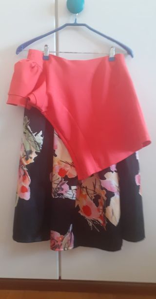 Conjunto falda y camiseta