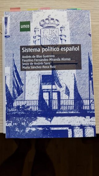 Sistema político español (GRADO) (Spanish Edition)