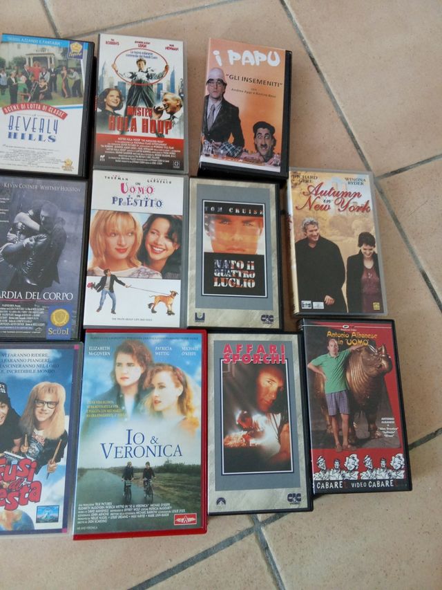 VHS Cinema: 11 Film Italiani
