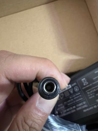 Cargador / Adaptador Toshiba 15V/5A -Nuevo