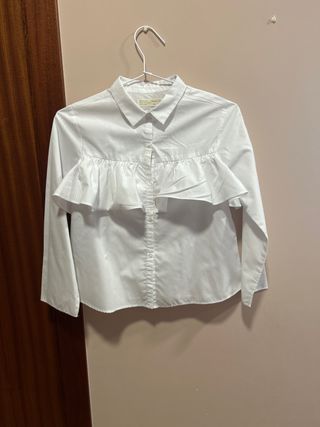 Blusa Zara niña blanca - volantes