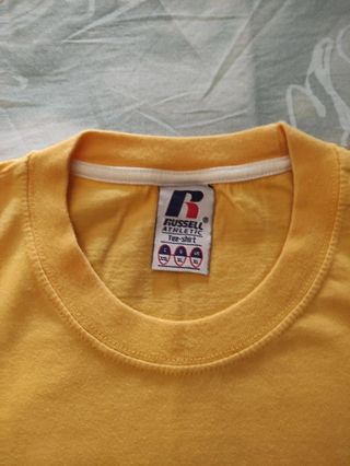 T-shirt vintage Russell Athletic gialla
