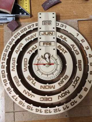 Orologio Calendario Legno Laser