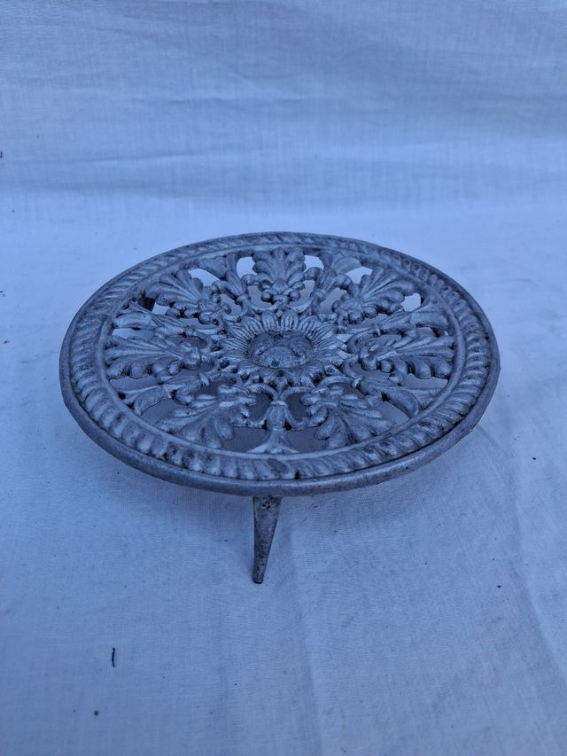 !OCASIÓN! Salvamanteles Peltre Vintage.