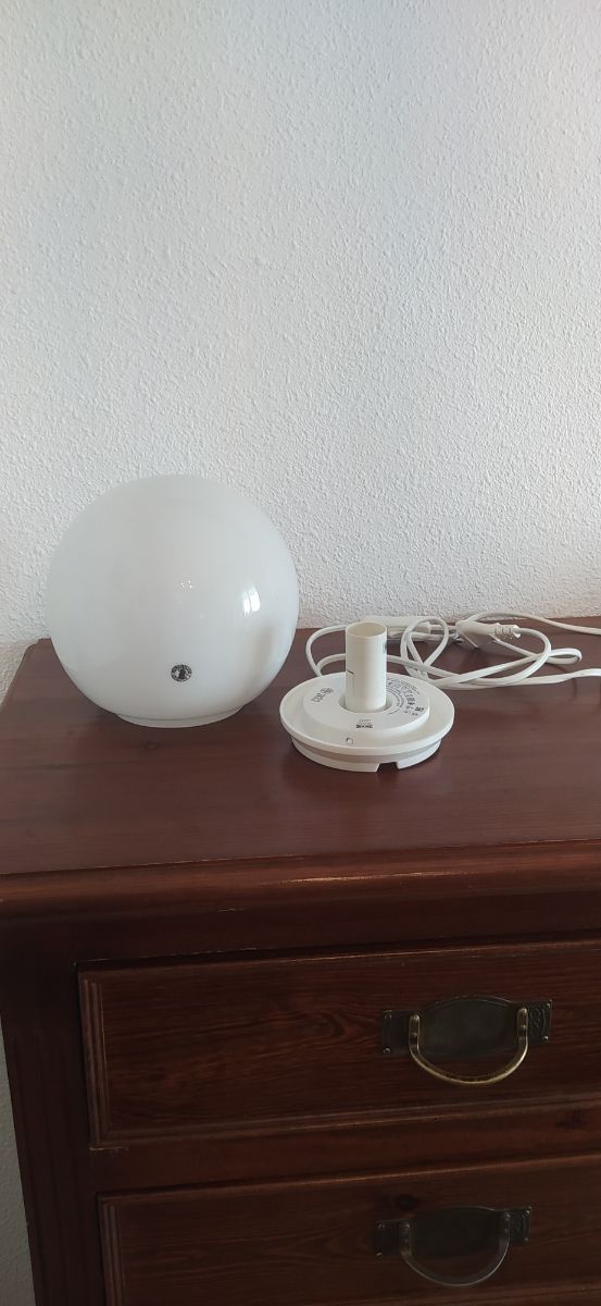 Lampara de cristal Ikea - Bola blanca