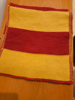 Bufanda estilo Gryffindor roja y amarilla
