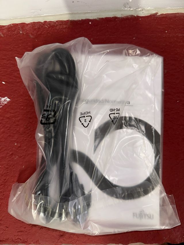 Cable alimentación Fujitsu PC/Monitor