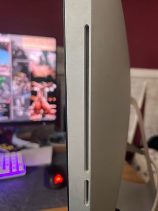 iMac 21.5" 2012 A1311 con Linux