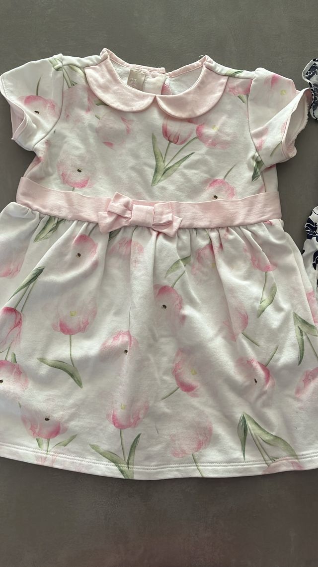 2 Abiti Chicco bimba 12 e 15 mesi