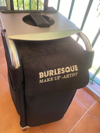 Maletín Maquillaje Burlesque con Ruedas