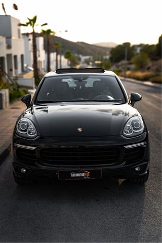 Porsche Cayenne 2015