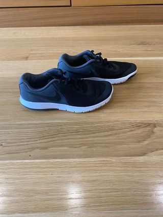 Zapatillas Nike Flex - Negras
