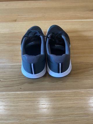 Zapatillas Nike Flex - Negras