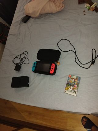 Nintendo Switch - Azul y Rojo