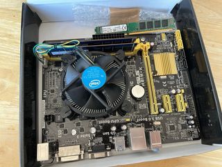 Placa base con procesador i5 y 16GB de RAM