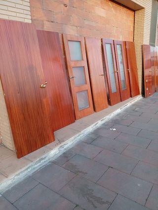 Lote 40 puertas normales 