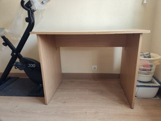 Escritorio o mesa melamina beige