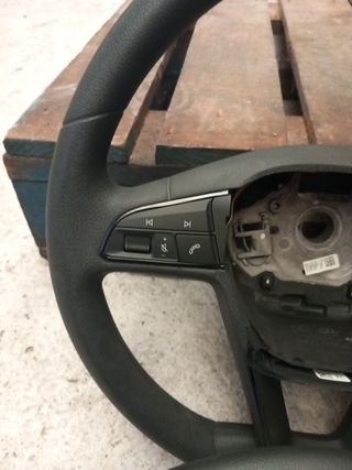  Volantes Seat - Recambios